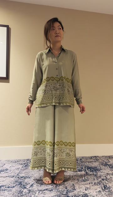 The Sophisticated Goddess - blouse
